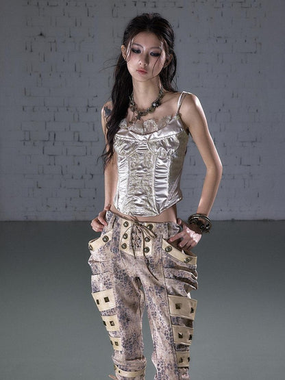NO ROMANCE Vintage Court Waist Cinching Lace Trim Boned Bustier Women&