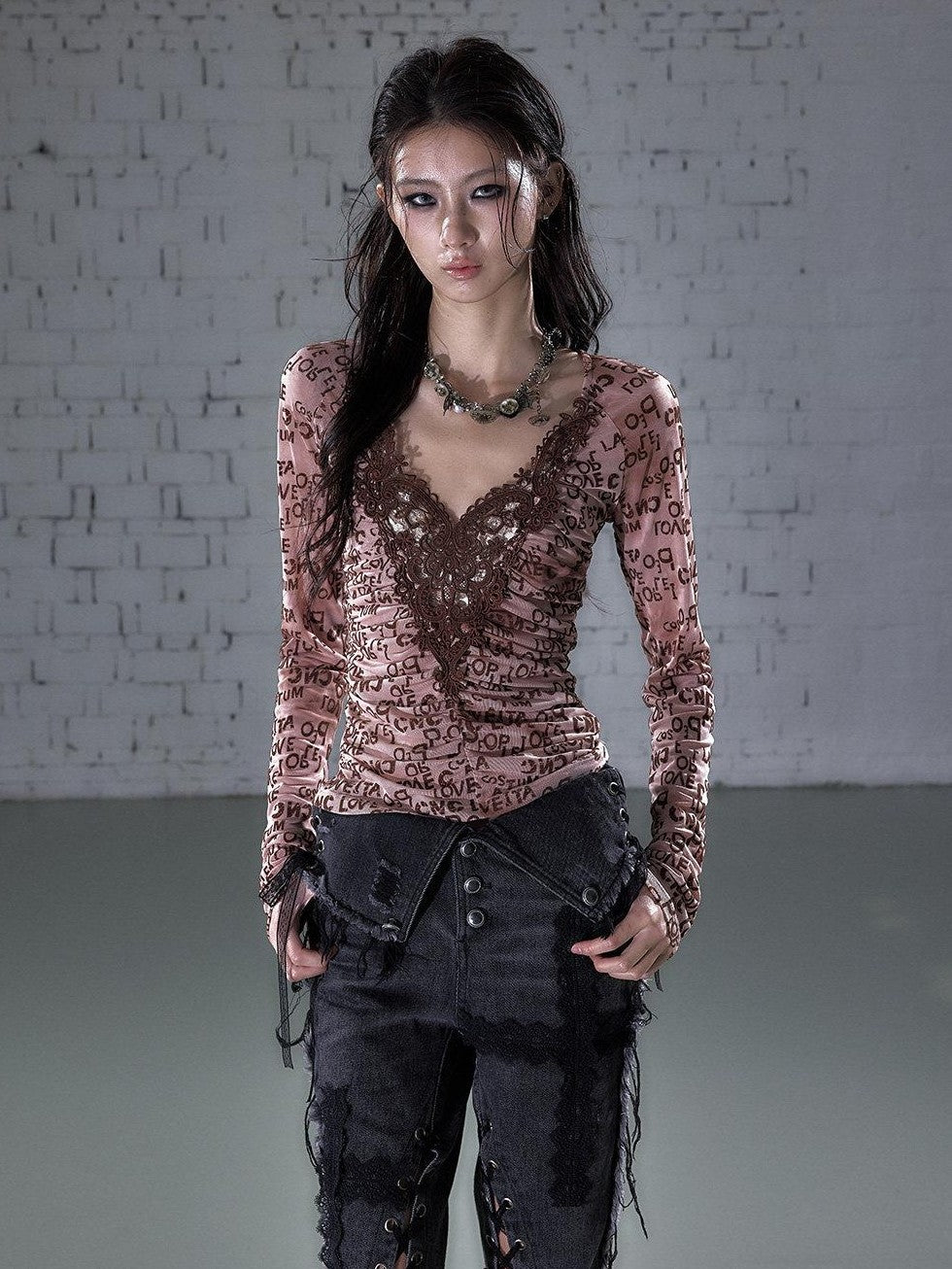NO ROMANCE Vintage Crochet Flocked Lace Slim V-neck Women&