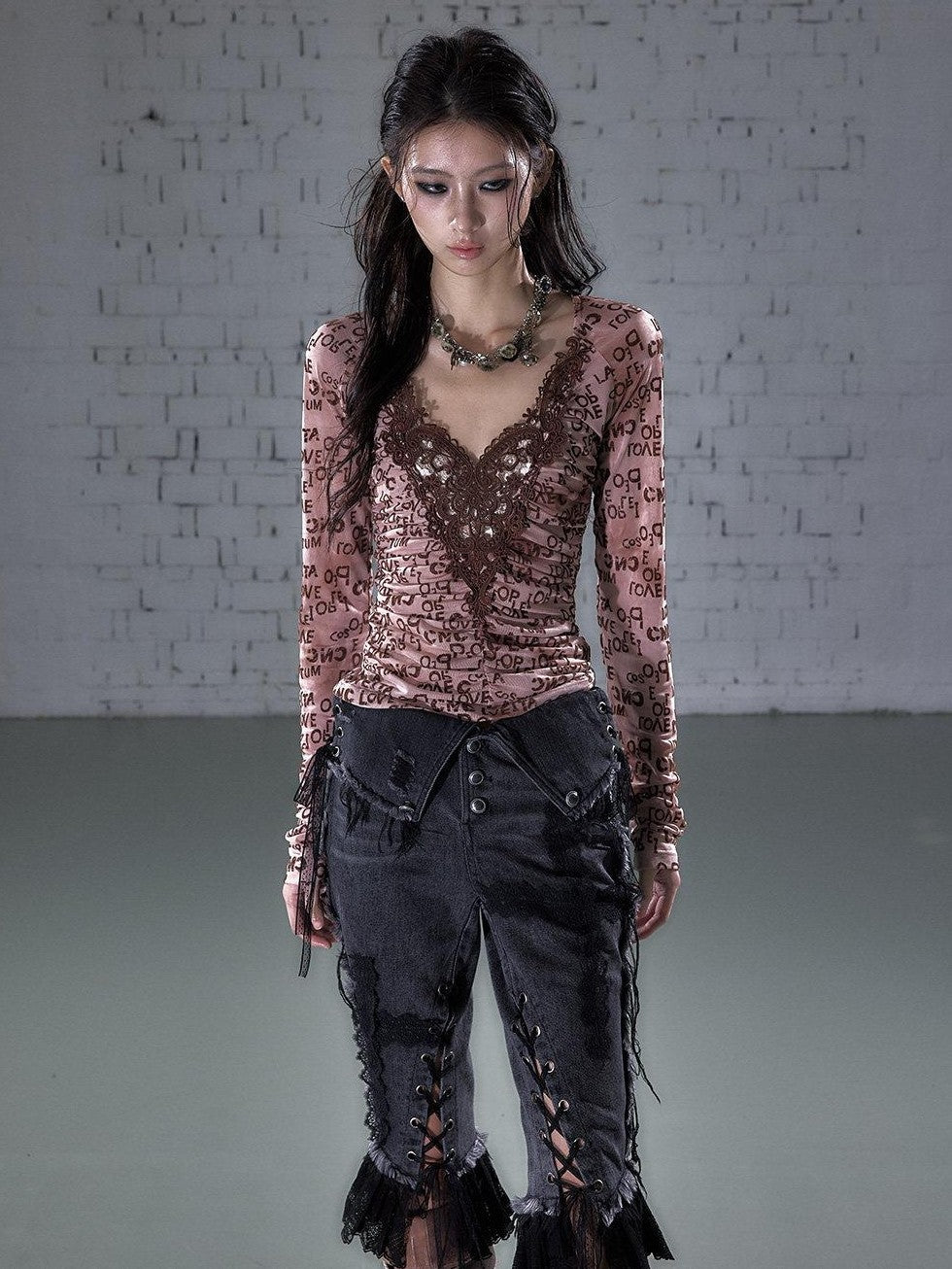 NO ROMANCE Vintage Crochet Flocked Lace Slim V-neck Women&