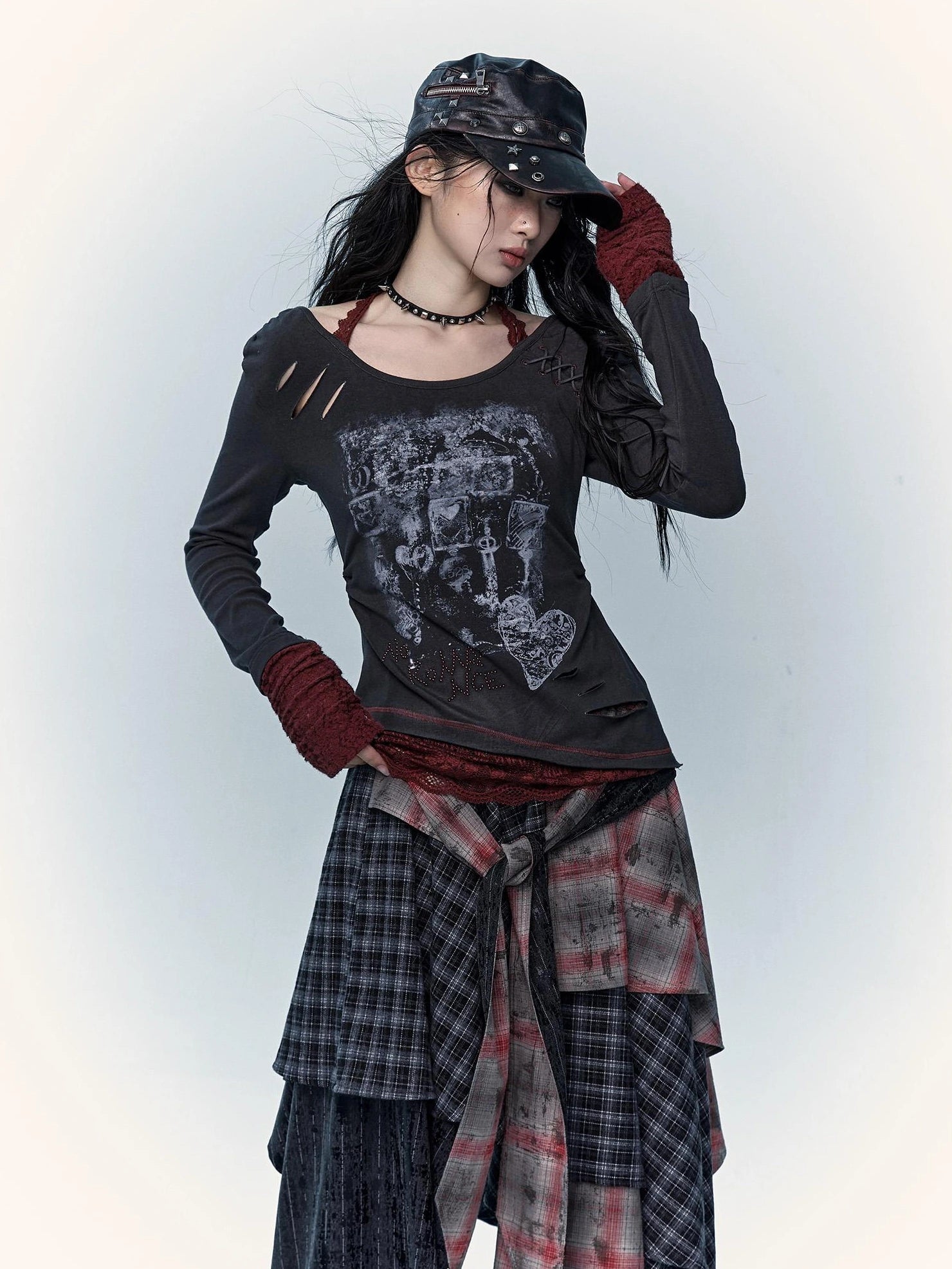 Viscose Blend Patchwork Print Slim Fit Vintage Round Neck Women Gray T-Shirt