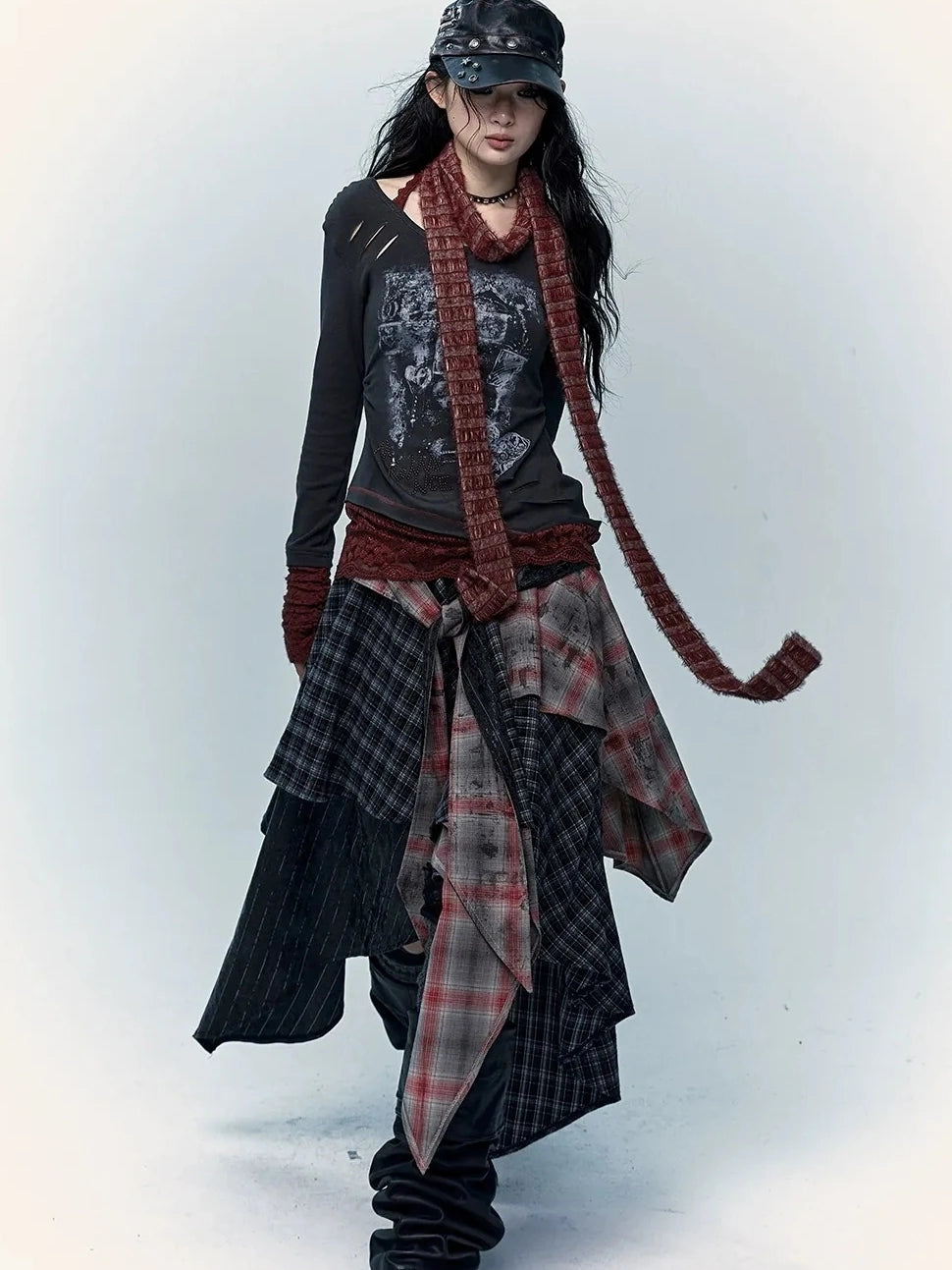 Viscose Blend Patchwork Print Slim Fit Vintage Round Neck Women Gray T-Shirt