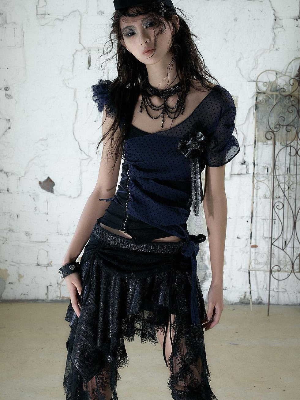 NO ROMANCE Y2k Asymmetric Tie Low Neck Slim Polka Women&
