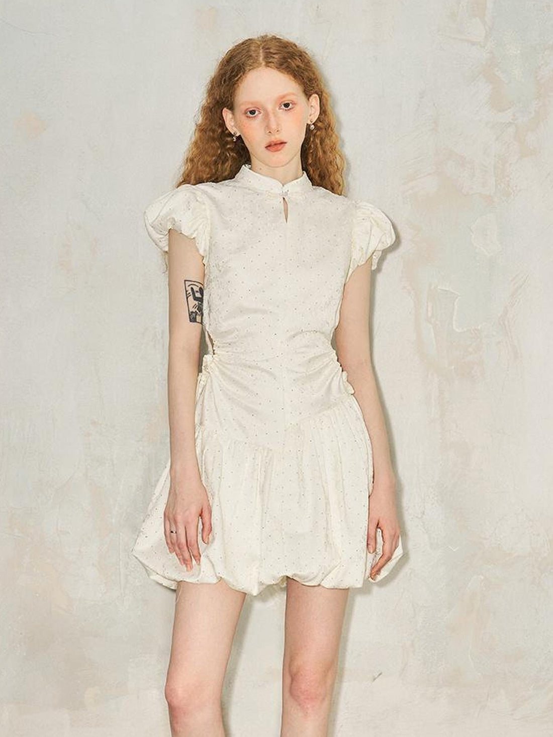 DIDDI MODA New Chinese Knot Bubble Sleeve Hollow Waist Ruffle Dress