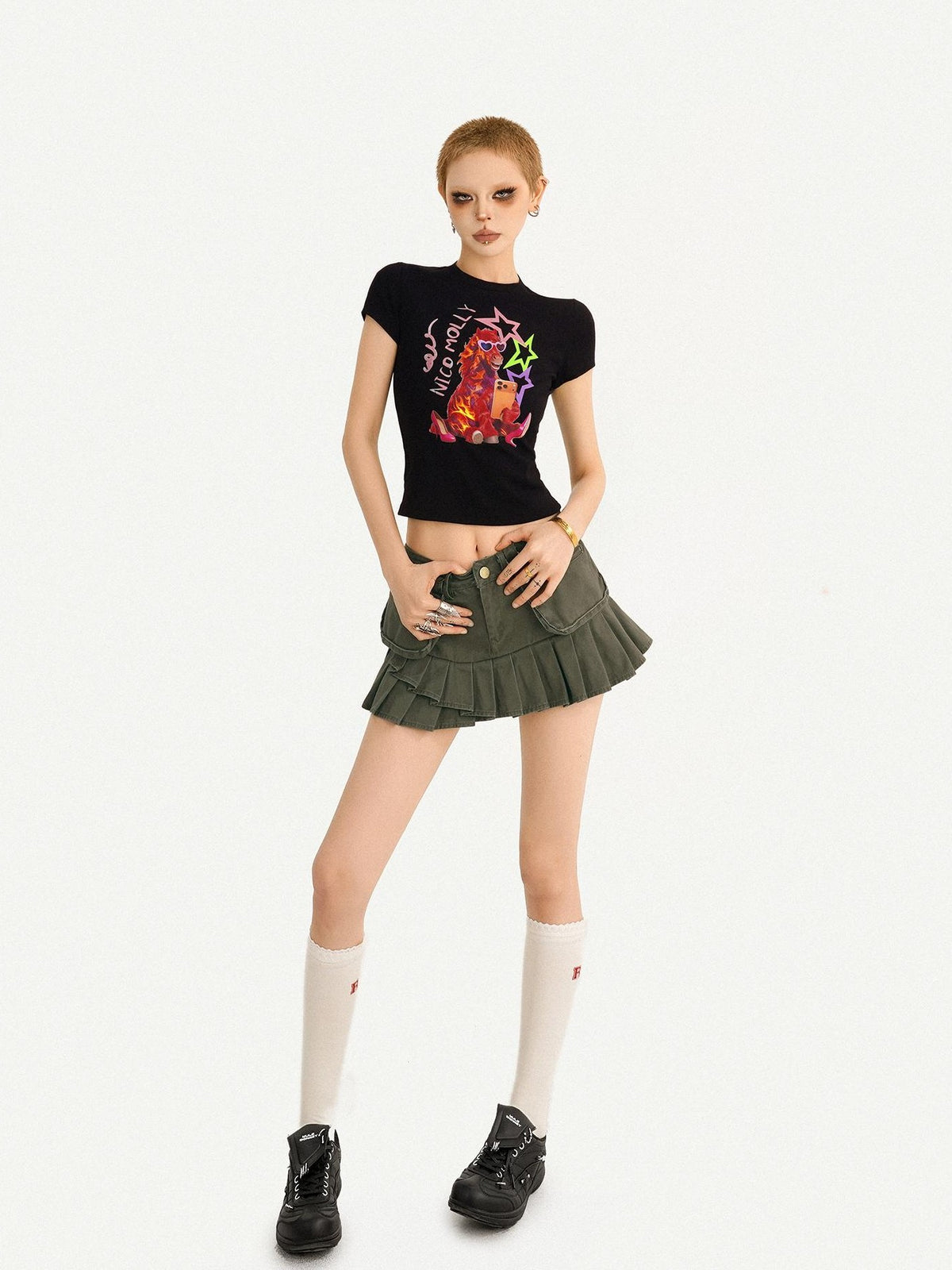 Nico Molly Black Cartoon Print Slim Fit Short Sleeve Round Neck Girlish Women&