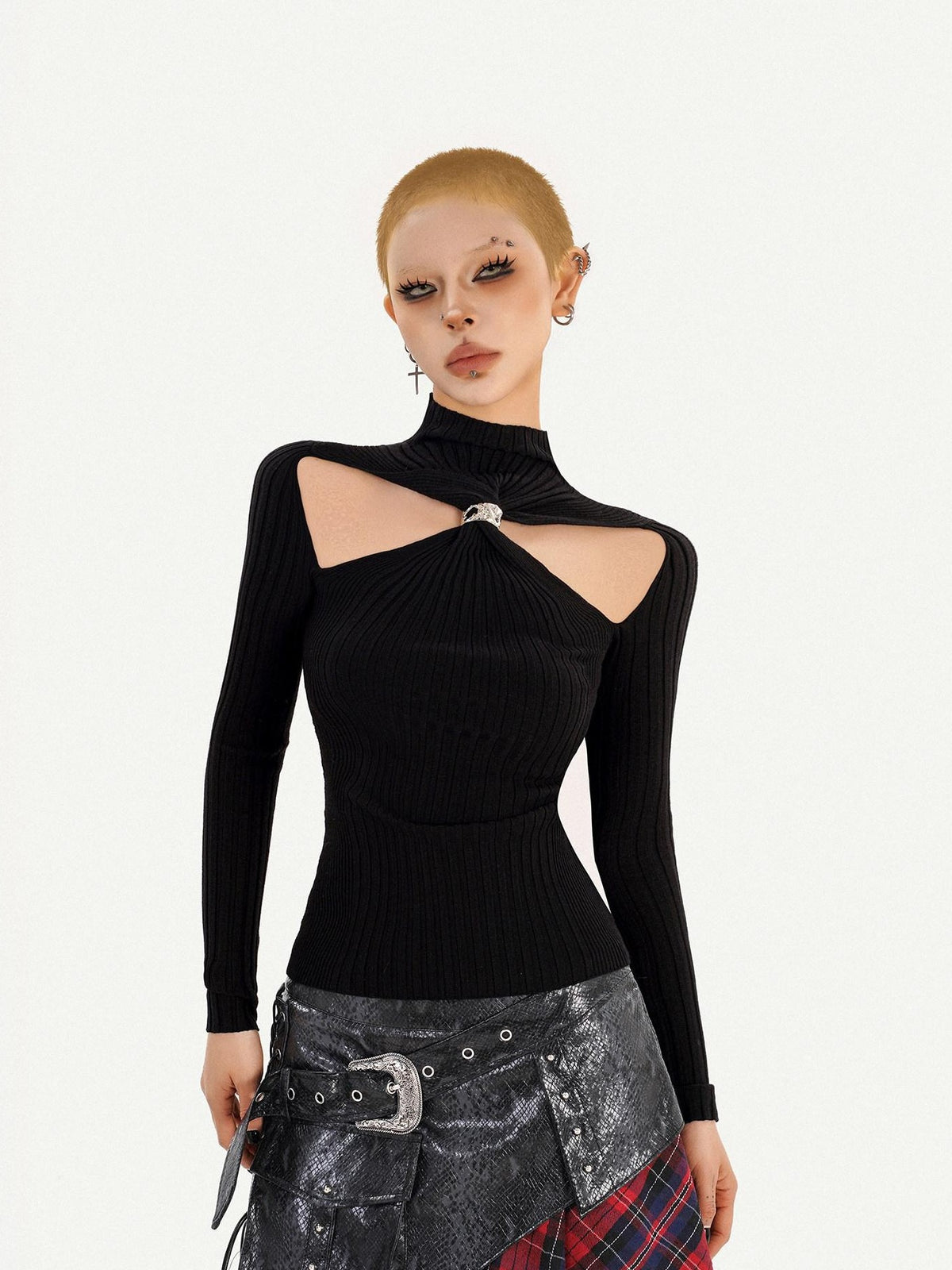 Nico Molly Black Cutout High Neck Slim Fit Women&