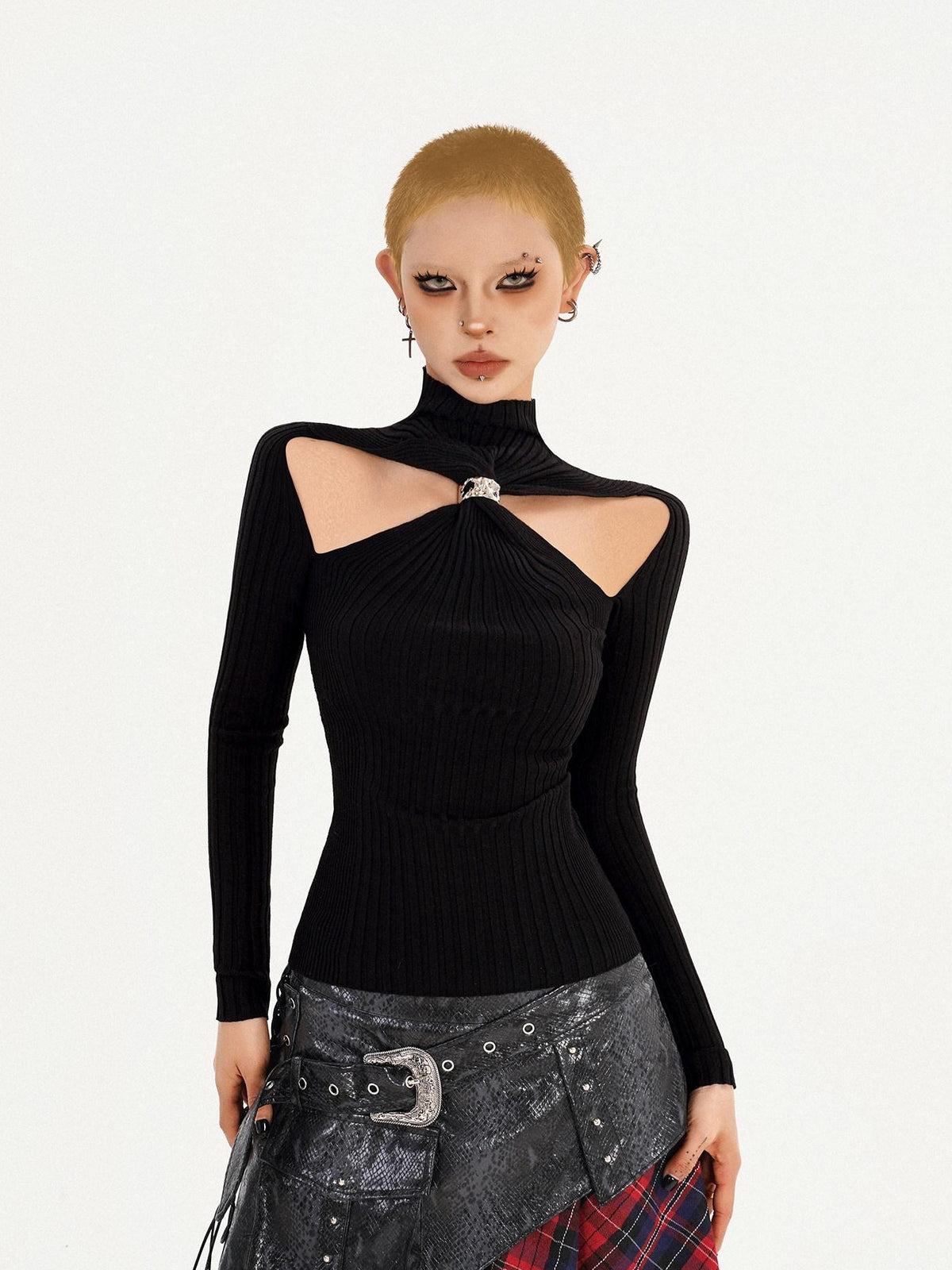 Nico Molly Black Cutout High Neck Slim Fit Women&