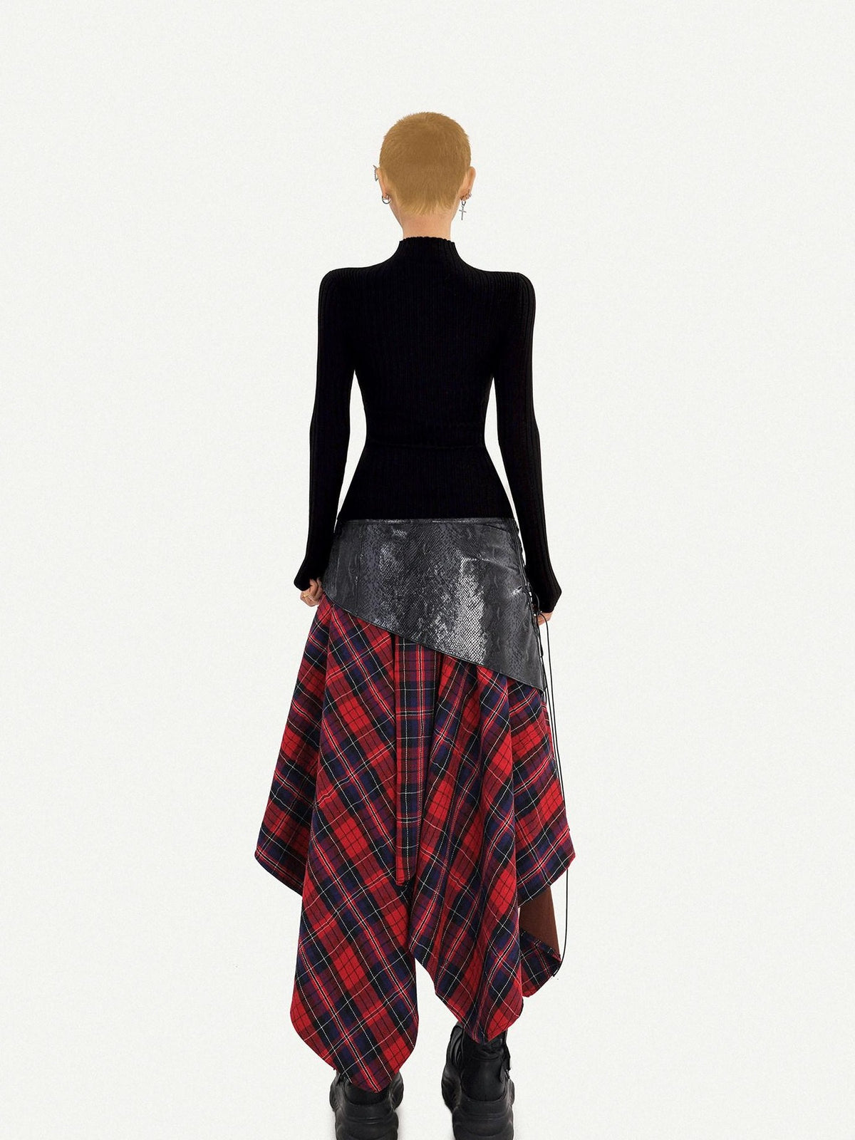Nico Molly Black Cutout High Neck Slim Fit Women&