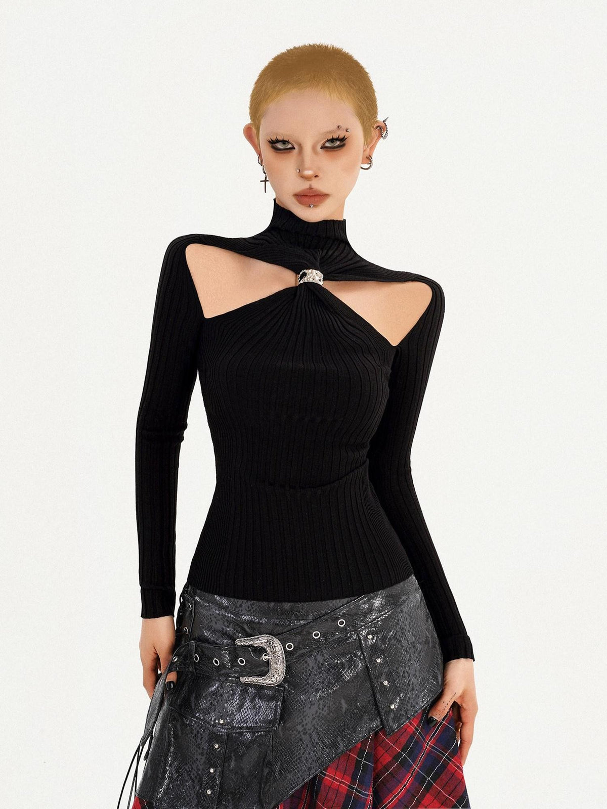 Nico Molly Black Cutout High Neck Slim Fit Women&