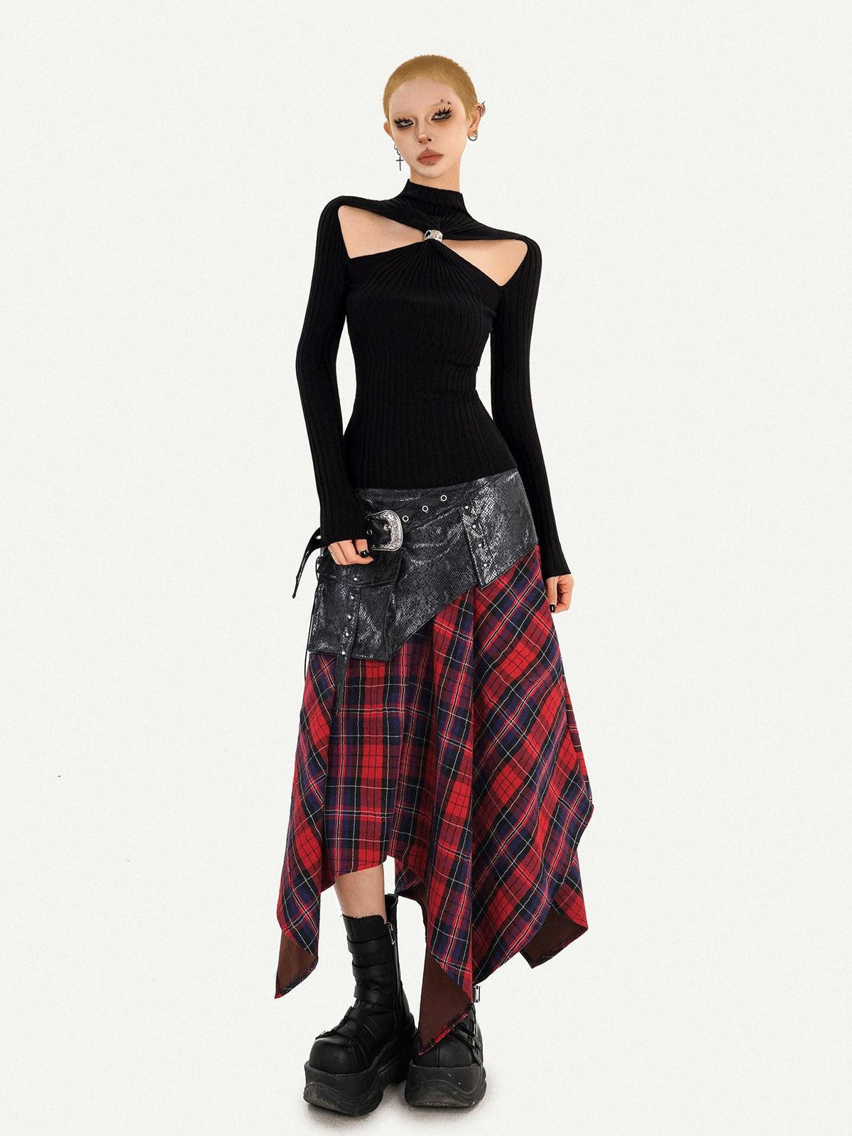 Nico Molly Black Cutout High Neck Slim Fit Women&