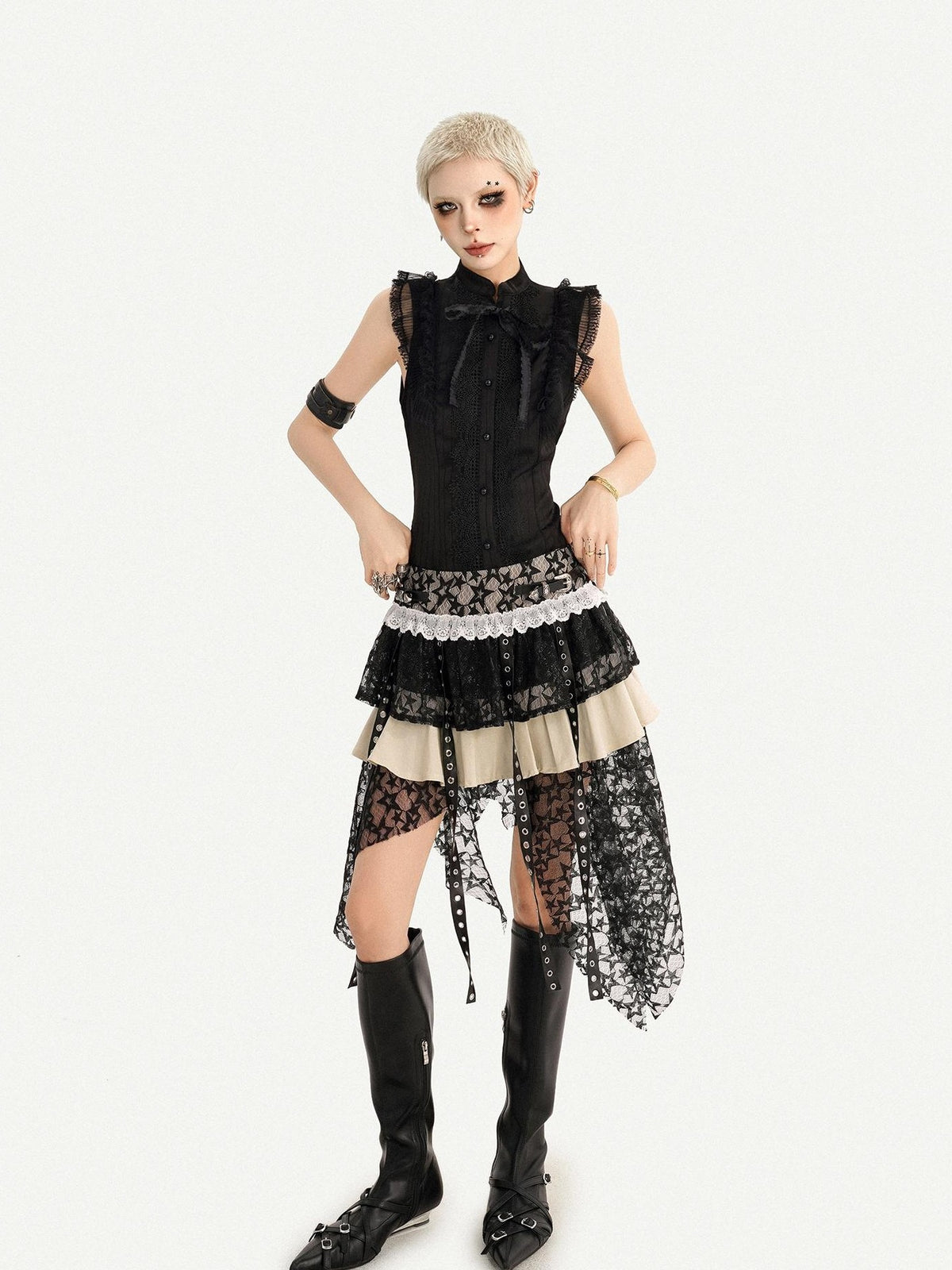 Nico Molly Black Gothic Lace Splice Bow Button Stand Collar Sleeveless Women&