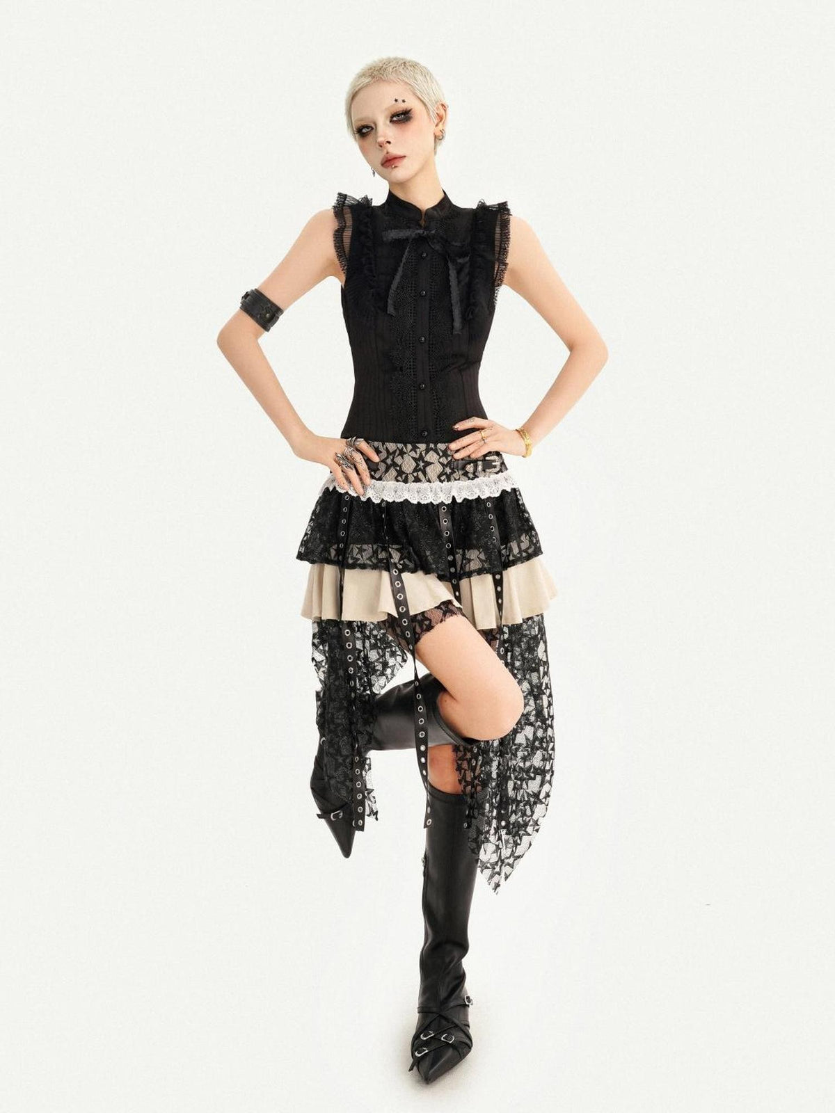 Nico Molly Black Gothic Lace Splice Bow Button Stand Collar Sleeveless Women&