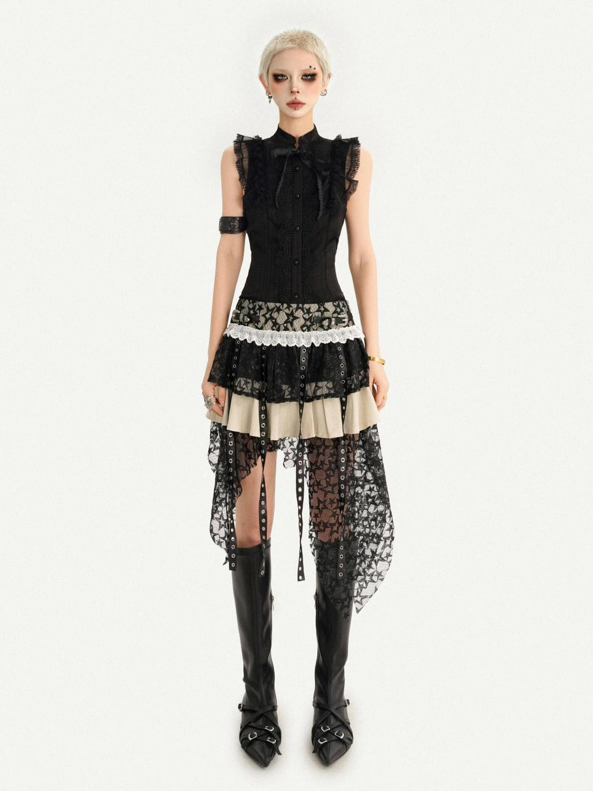 Nico Molly Black Gothic Lace Splice Bow Button Stand Collar Sleeveless Women&