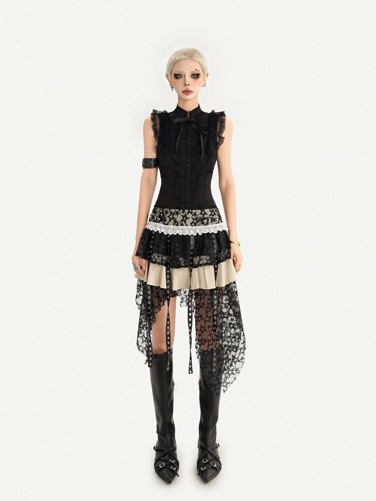 Nico Molly Black Gothic Lace Splice Bow Button Stand Collar Sleeveless Women&