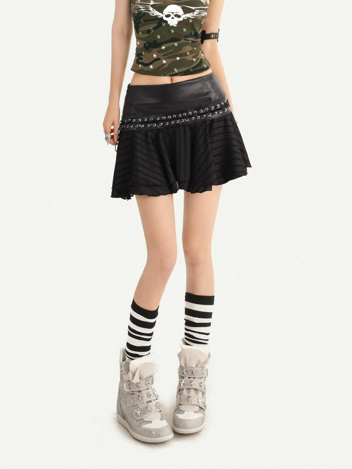 Nico Molly Black Pleated A Line Low Waist Punk Schoolgirl Women&
