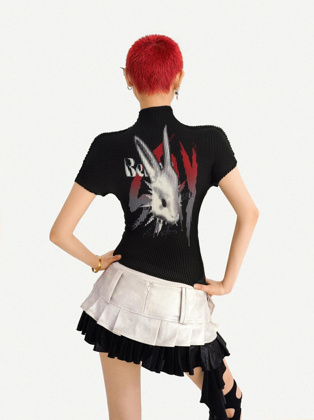 Nico Molly Black Ruched Graffiti Print Stand Collar Aline Sleeve Women&
