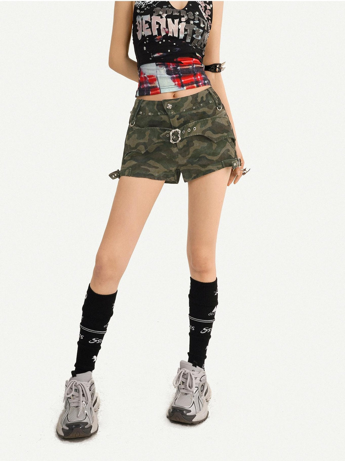 Nico Molly Camo Low Rise Slim Straight Street Style Women&