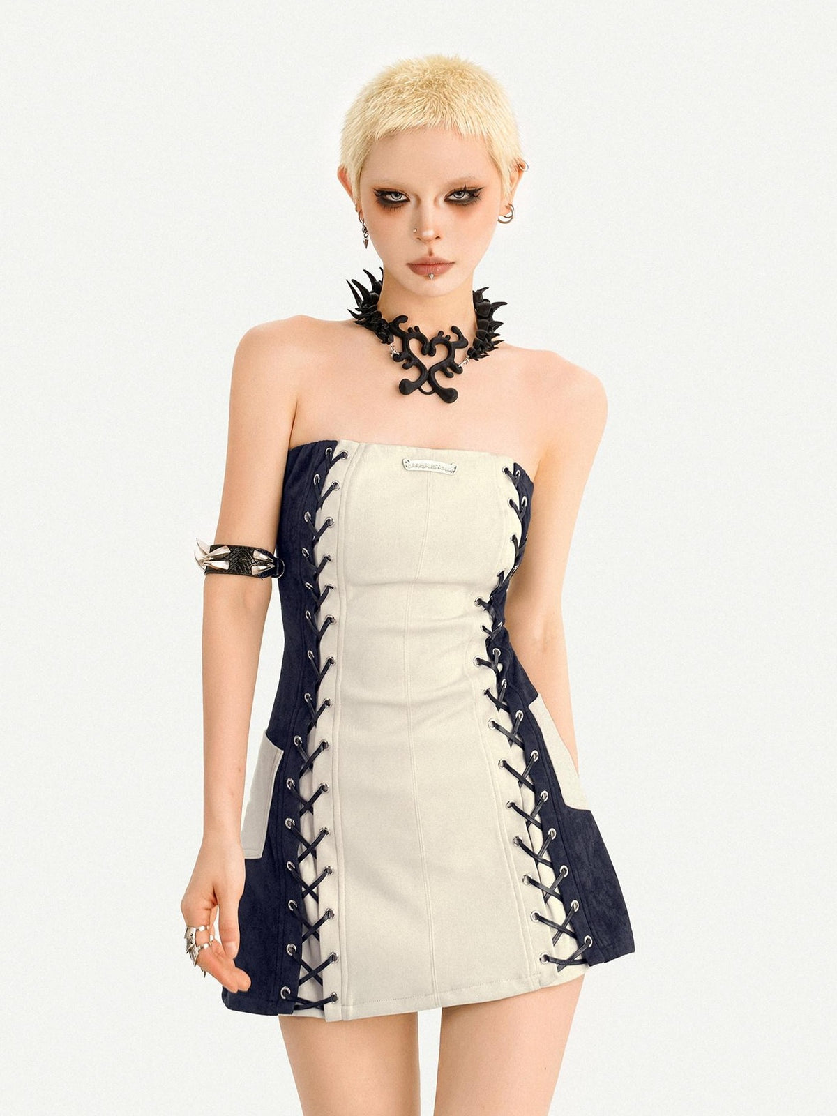 Nico Molly Colorblock Lace Up Slim Fit Bodycon Women&