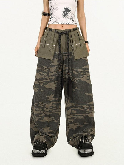 Nico Molly Deep Green Camouflage Multi Pocket Heavy Duty Cargo Women&