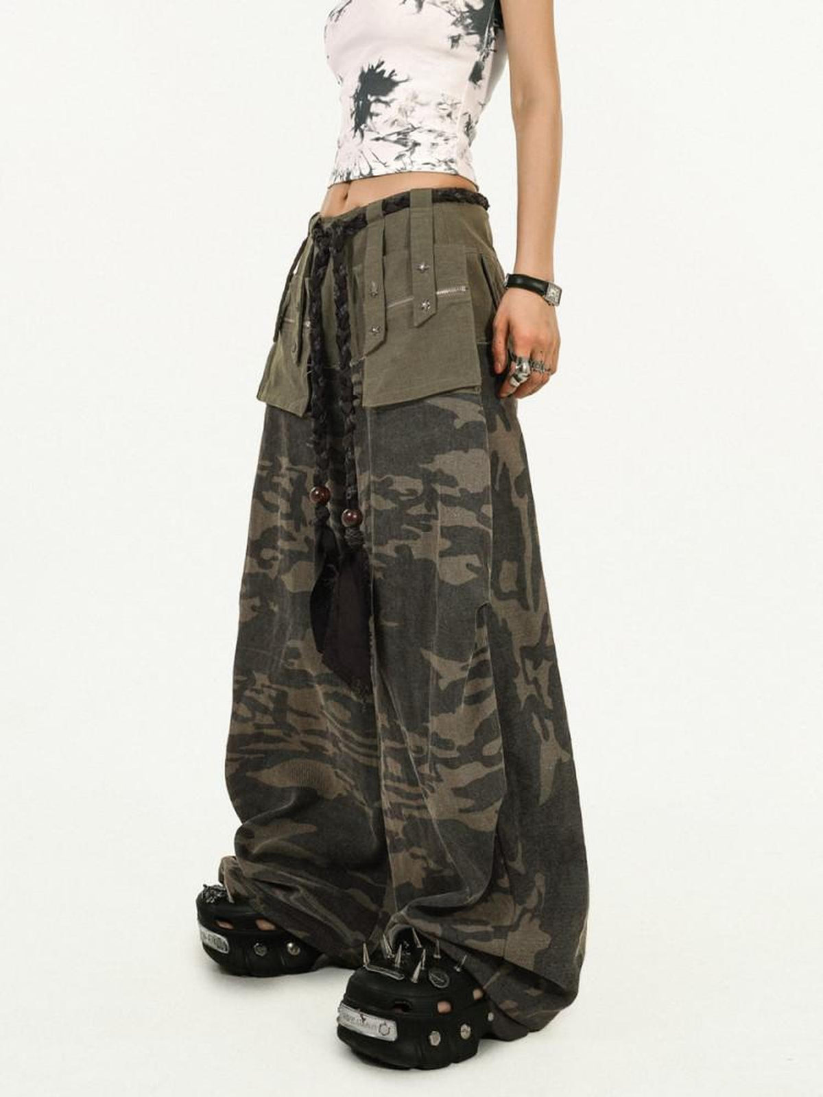 Nico Molly Deep Green Camouflage Multi Pocket Heavy Duty Cargo Women&