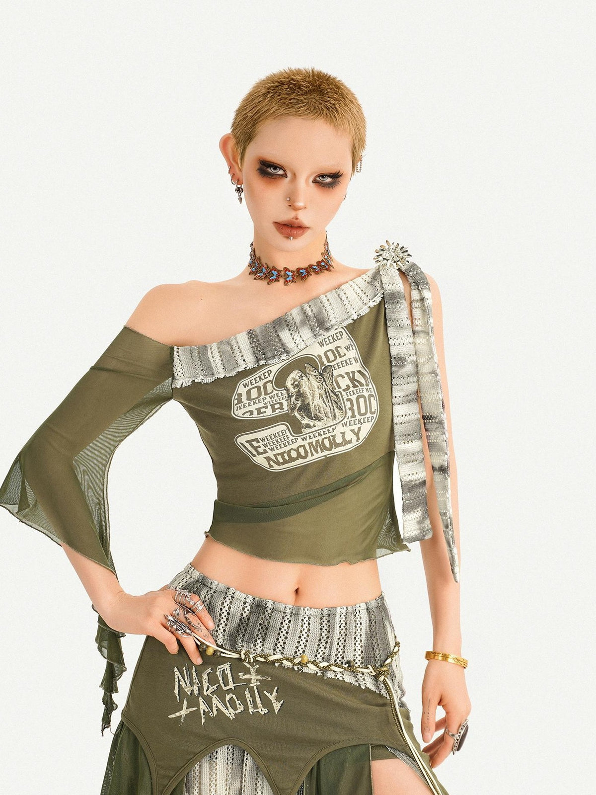 Nico Molly Distressed Print Asymmetric Off Shoulder Women&
