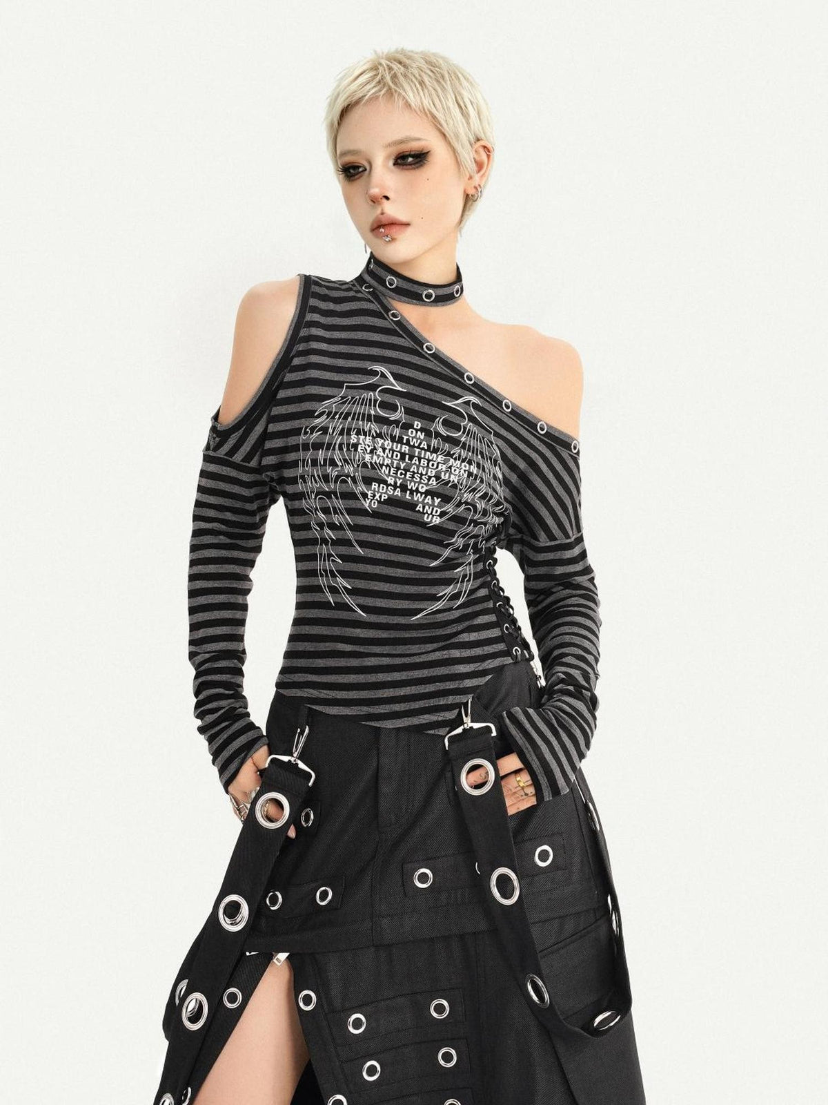 Nico Molly Gothic Stripe Wing Print Asymmetric Off Shoulder Women&