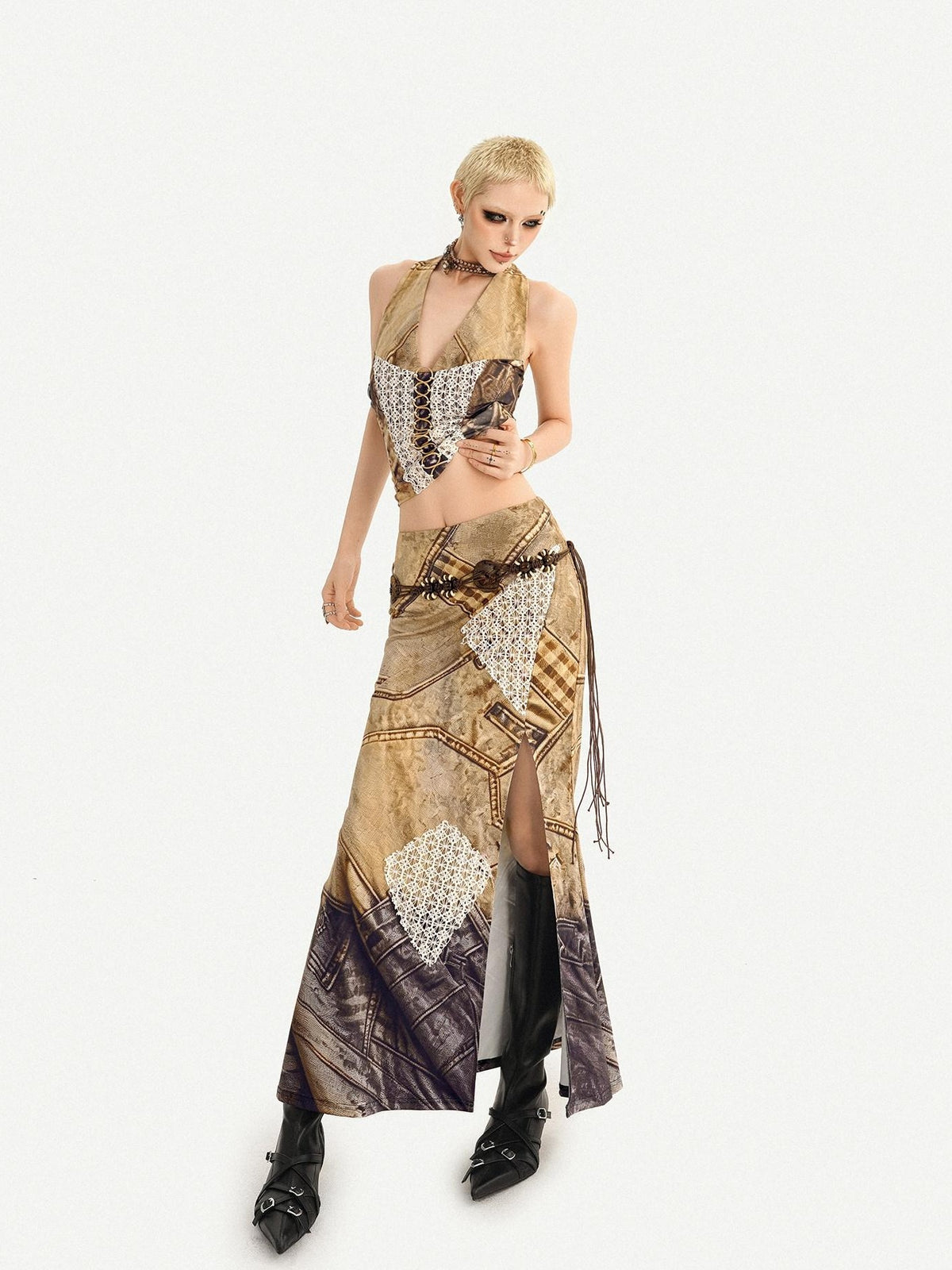 Nico Molly Post Apocalyptic Patchwork Lace Halter V-neck Women&