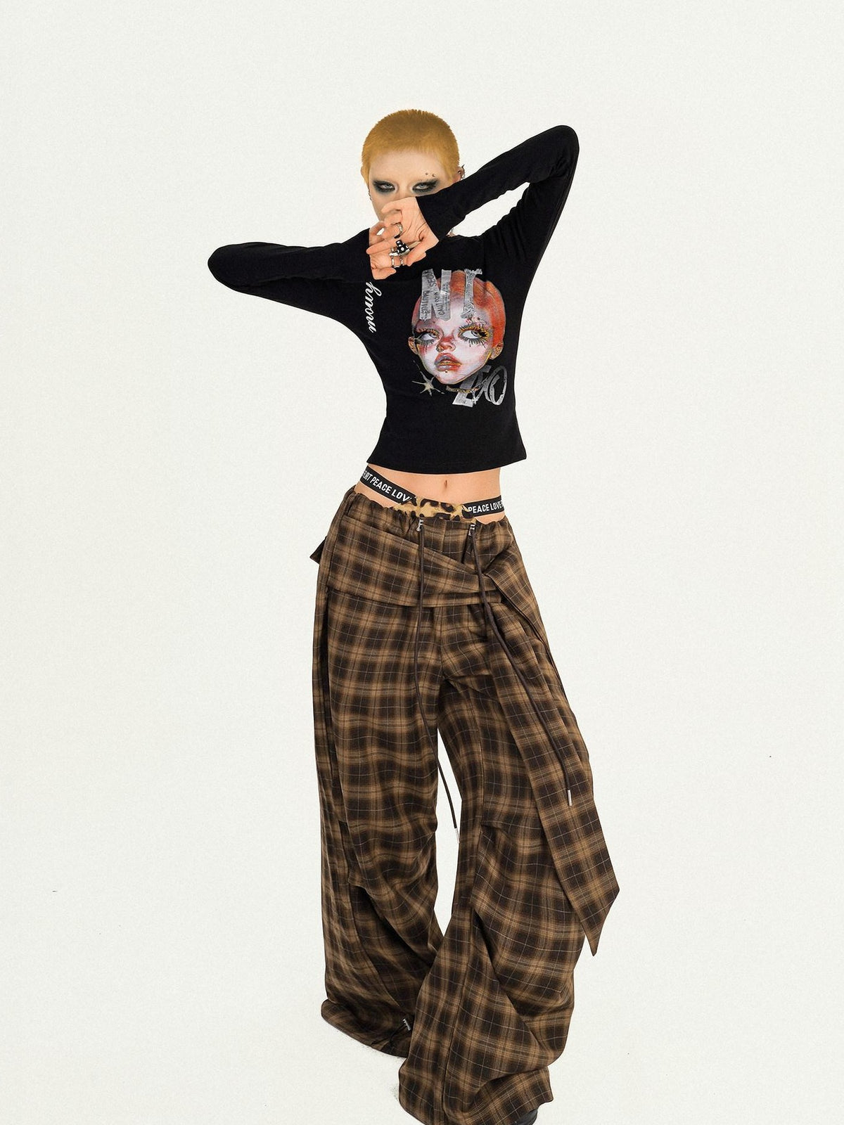 Nico Molly Quirky Graphic Print Round Neck Slim Fit Women&