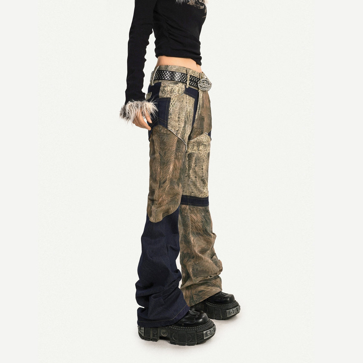 Nico_Molly_Rebel_Wasteland_Artistic_Patchwork_Vintage_Print_Women&