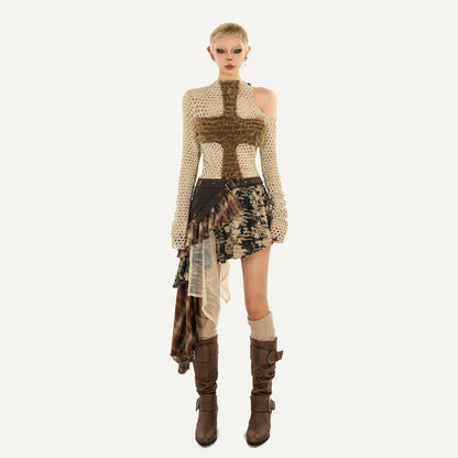 Nico_Molly_Shibuya_Retro_Rebellious_Asymmetrical_Women&