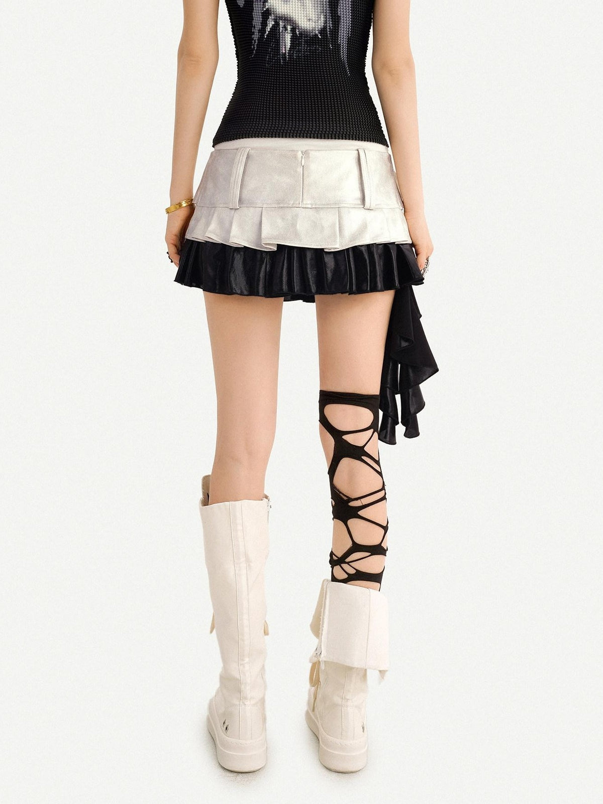 Nico Molly Silver Distressed Wide Belt Spliced Pleated Low Waist Women&