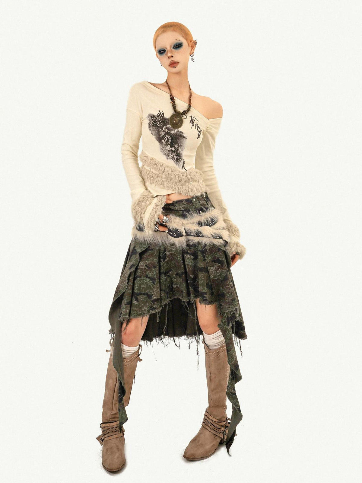 Nico Molly Vintage Punk Fur Patch Slant Neck Slim Print Women&