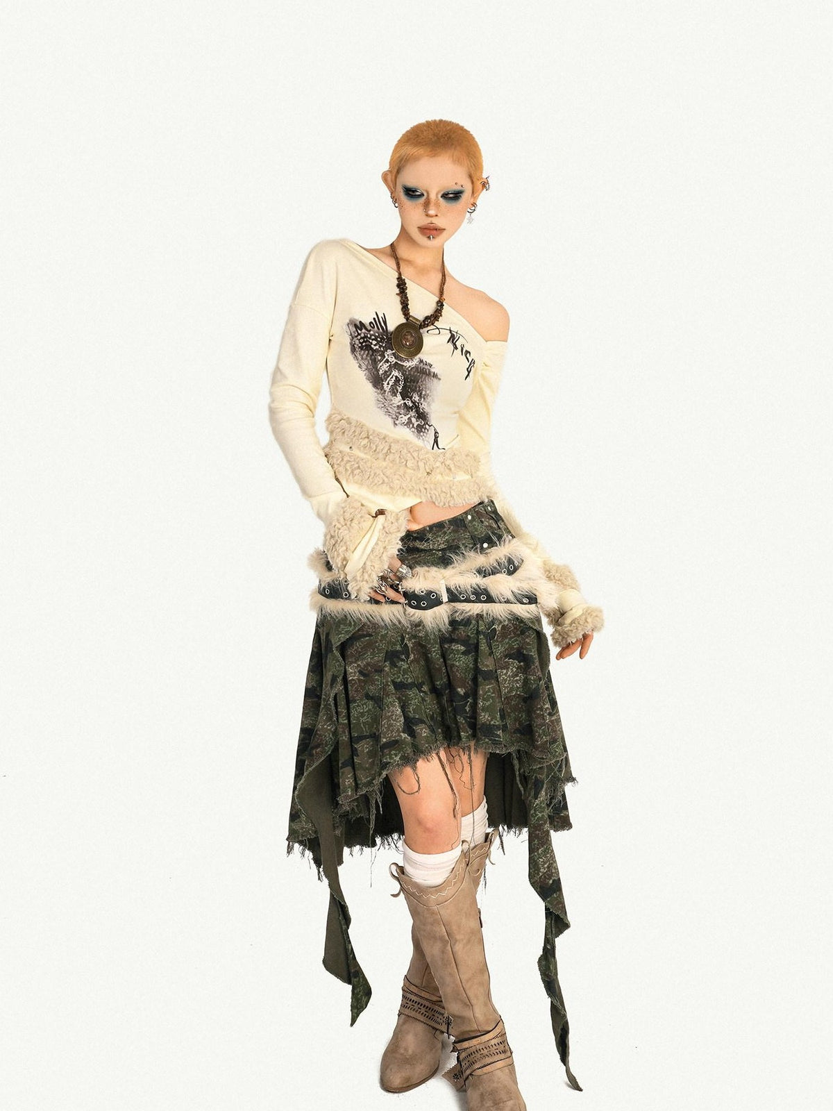 Nico Molly Vintage Punk Fur Patch Slant Neck Slim Print Women&