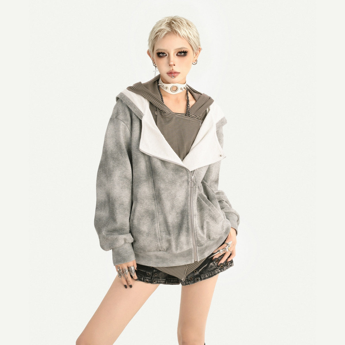 Nico_Molly_Wasteland_Faux_Layered_Hooded_Loose_Fit_Women&
