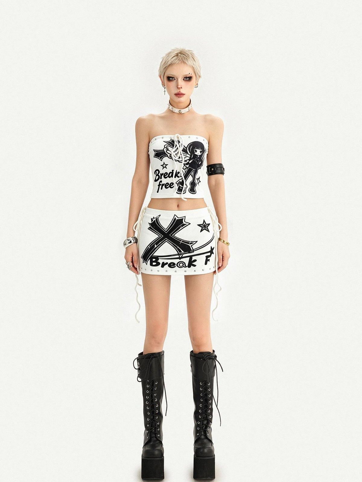 Nico Molly White Text Print Bandeau Subculture Short Slim Women&