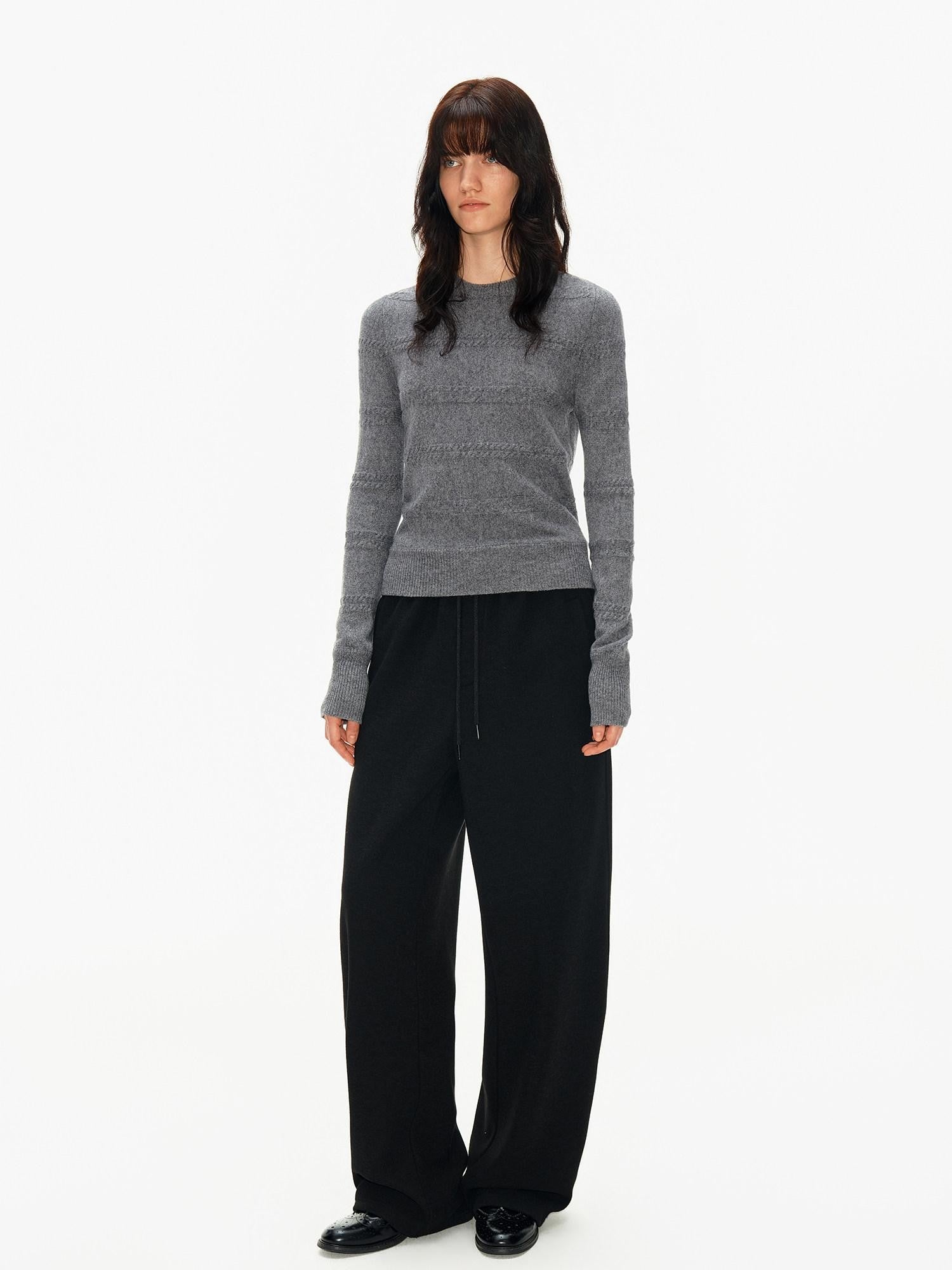 Northbutsouth 3d Embossed Textured Slim Fit Pullover Women&