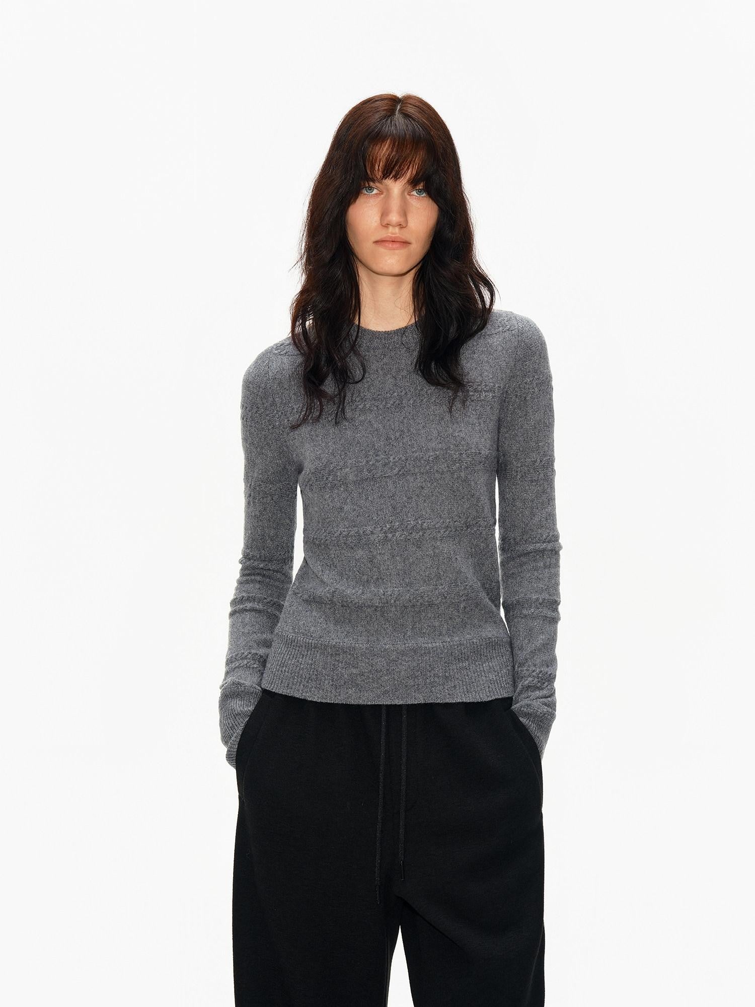 Northbutsouth 3d Embossed Textured Slim Fit Pullover Women&