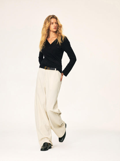 Northbutsouth 3d Pocket Stacked V-neck Women&