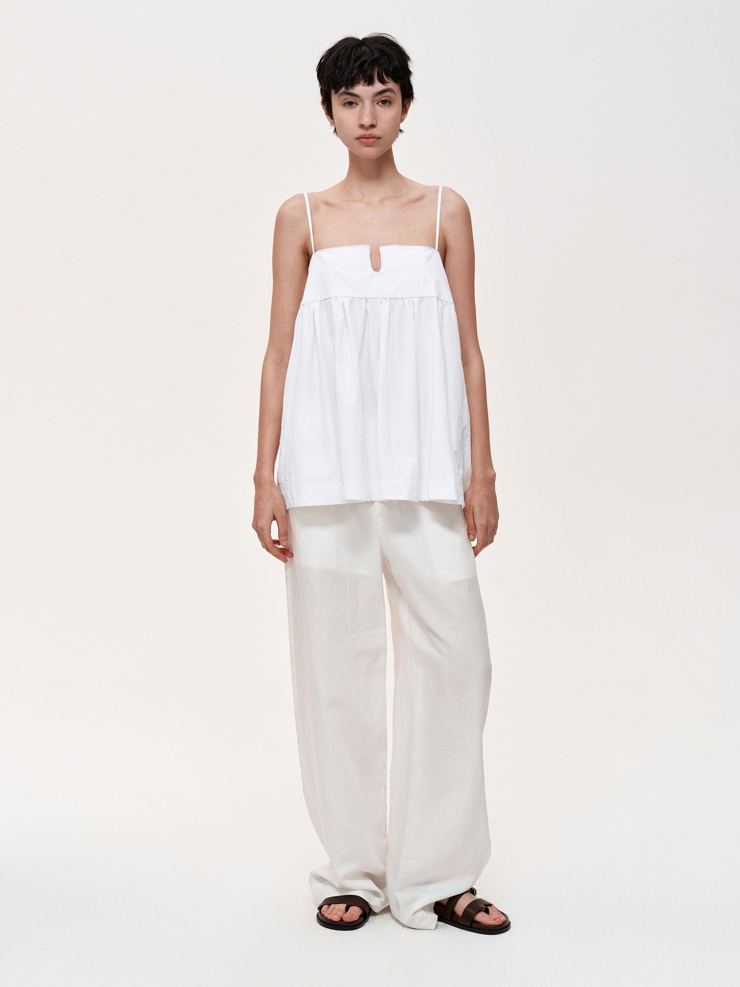 Northbutsouth Adjustable Straps U Shape Wire Modest Puff Sleeveless Top