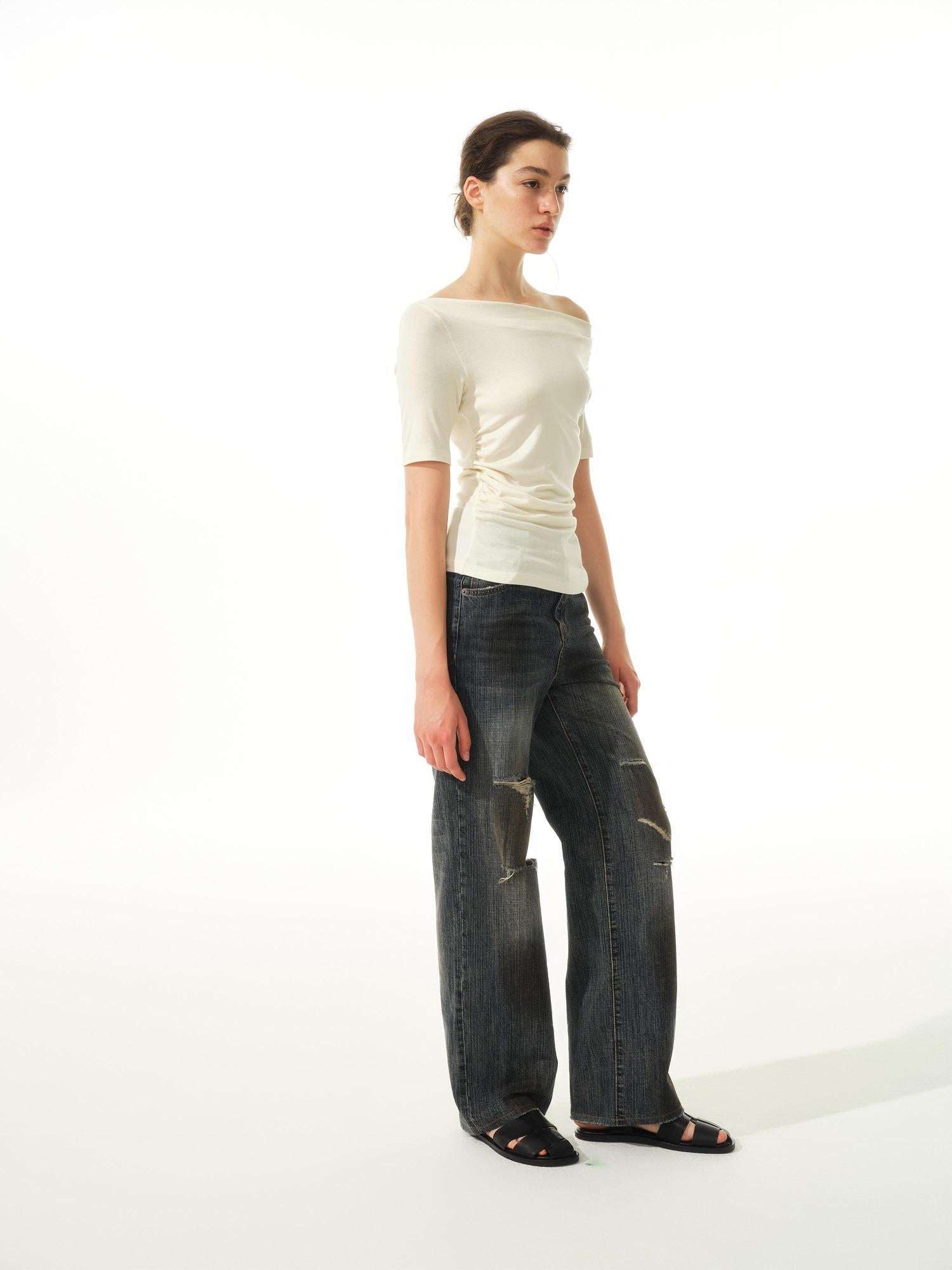Northbutsouth Asymmetric Ruffle Hem Soft Fitted Top