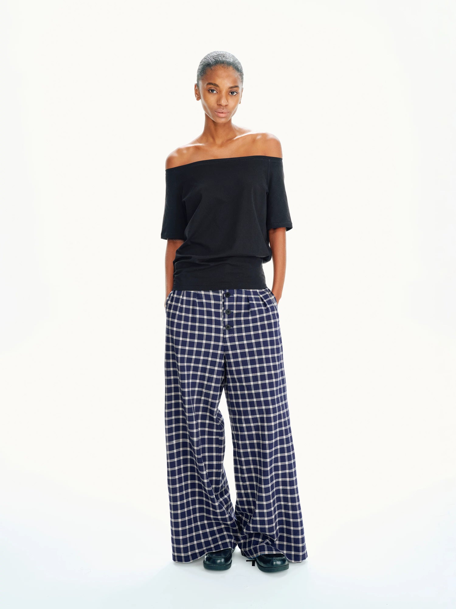 Northbutsouth Asymmetric Shoulder Stacked Two Way T-shirt-3