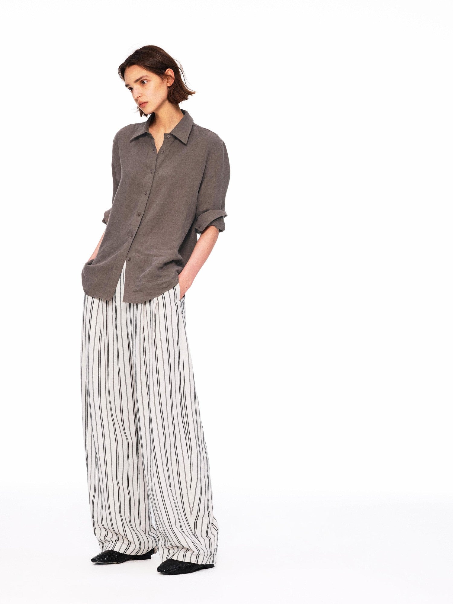Northbutsouth Beige Striped Double Pleated Cocoon Low Waist Women&