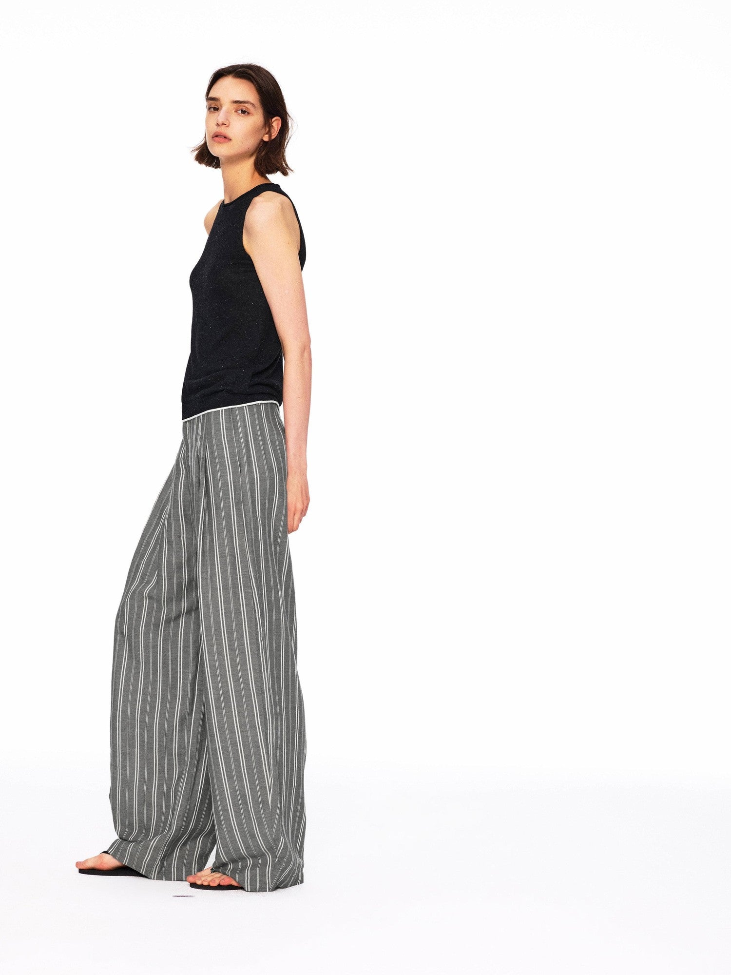 Northbutsouth Beige Striped Double Pleated Cocoon Low Waist Women&