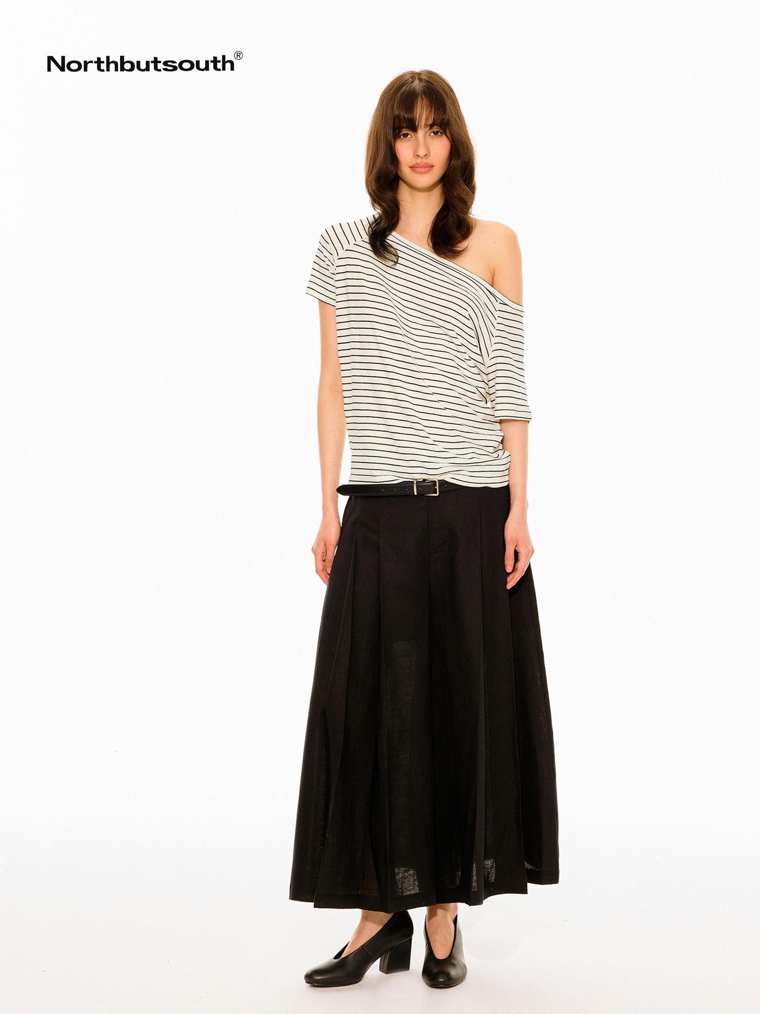 Northbutsouth Black And White Double Pleated Relaxed Women&