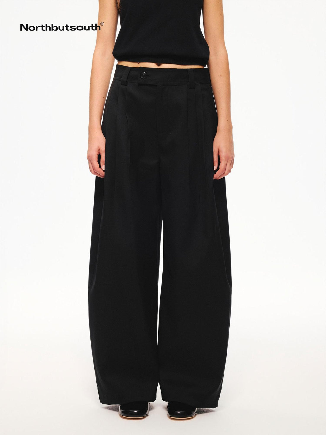 Northbutsouth Black Drapey Low Rise Pleated Women&
