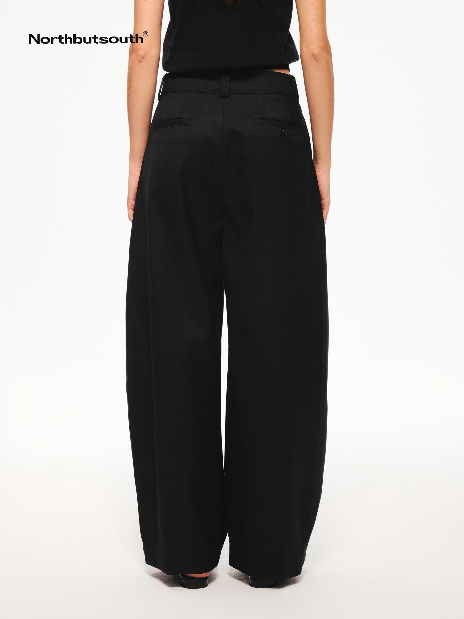 Northbutsouth Black Drapey Low Rise Pleated Women&