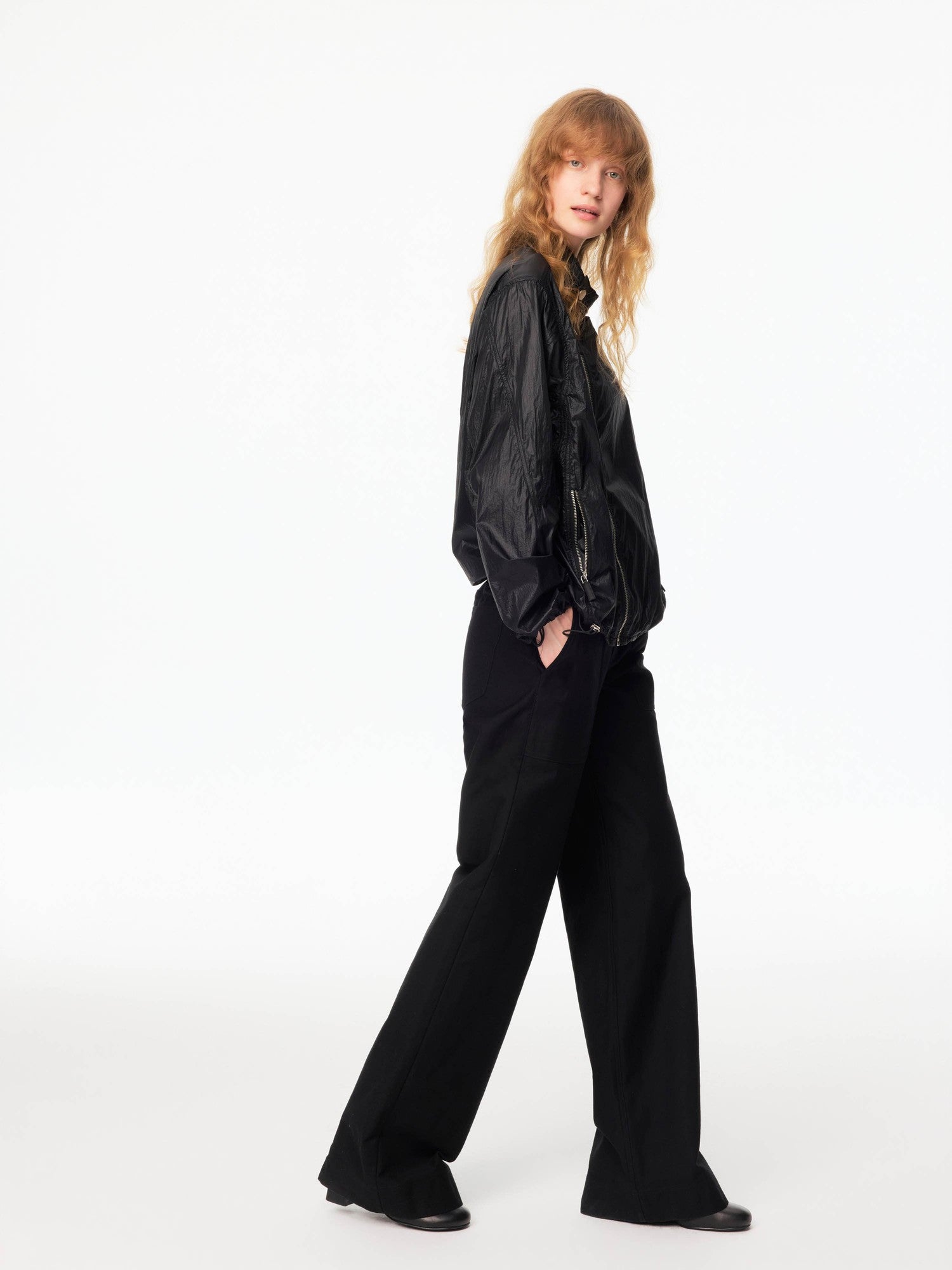 Northbutsouth Black Matte Asymmetrical Zipper Stand Collar Women&