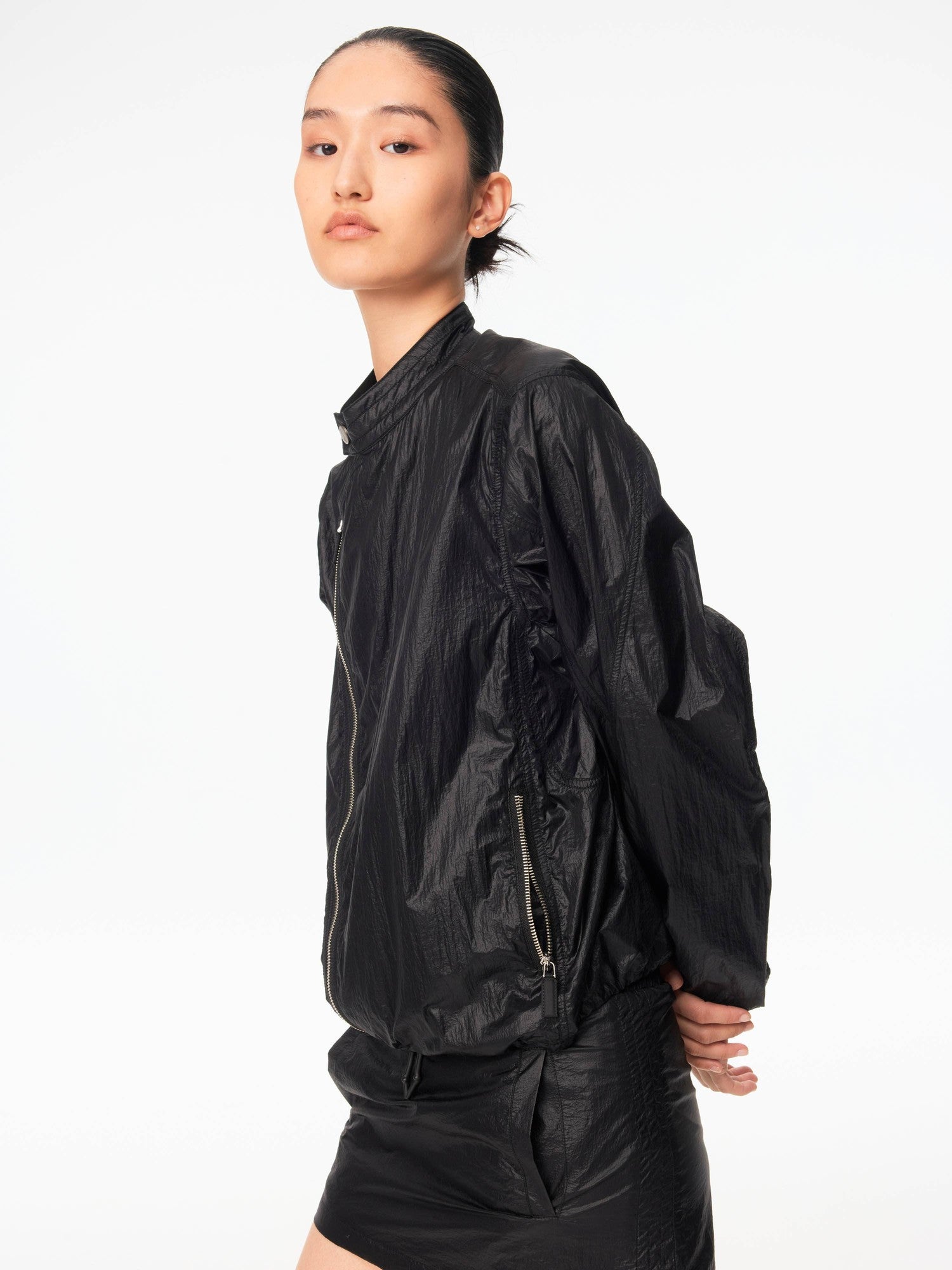 Northbutsouth Black Matte Asymmetrical Zipper Stand Collar Women&