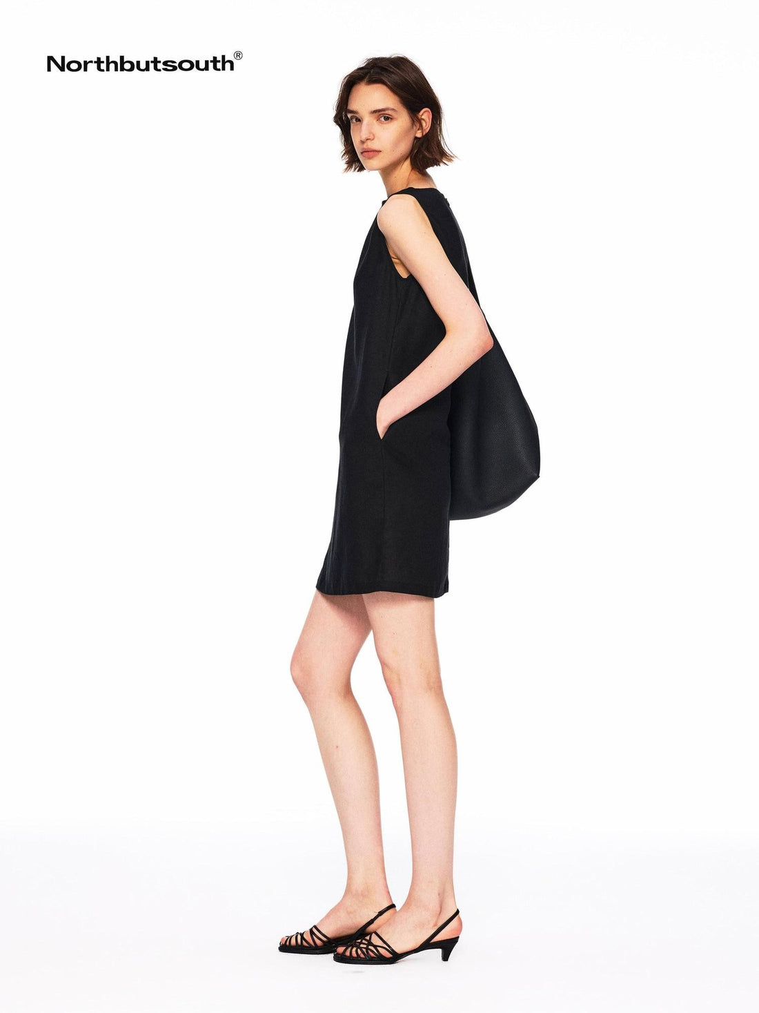 Northbutsouth Black Sleeveless Hline Cooling Women&