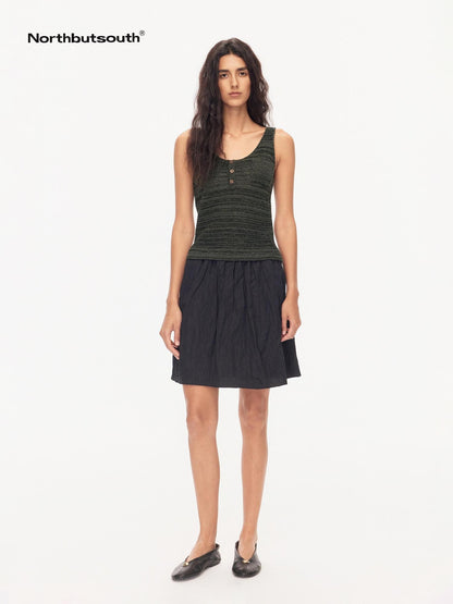 Northbutsouth Black Textured Pressed Pleats Elastic Waist Women&
