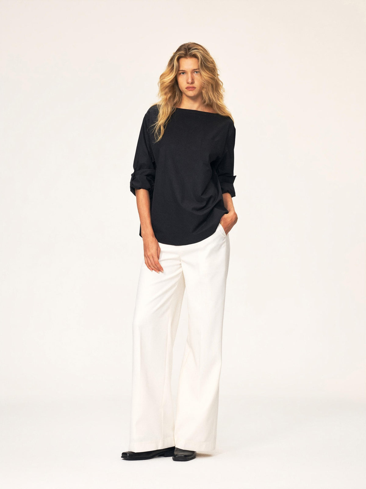 Northbutsouth Black White Curved Hem Patch Pocket Straight Women&